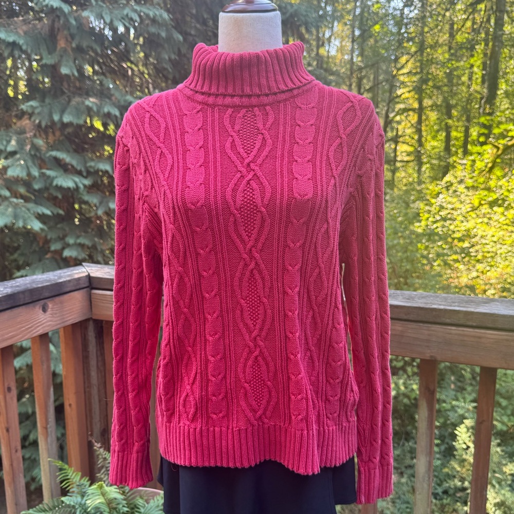 Women's Cable Knit Turtleneck Sweater - Red